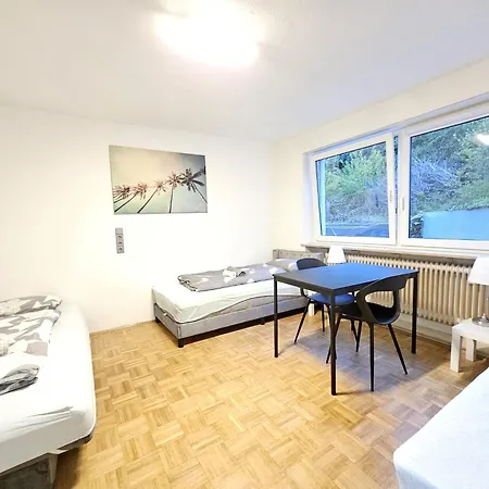 Δωμάτια σε οικογενειακή κατοικία Wohnreich Mitte - 1b - 2-zimmerwohnung *